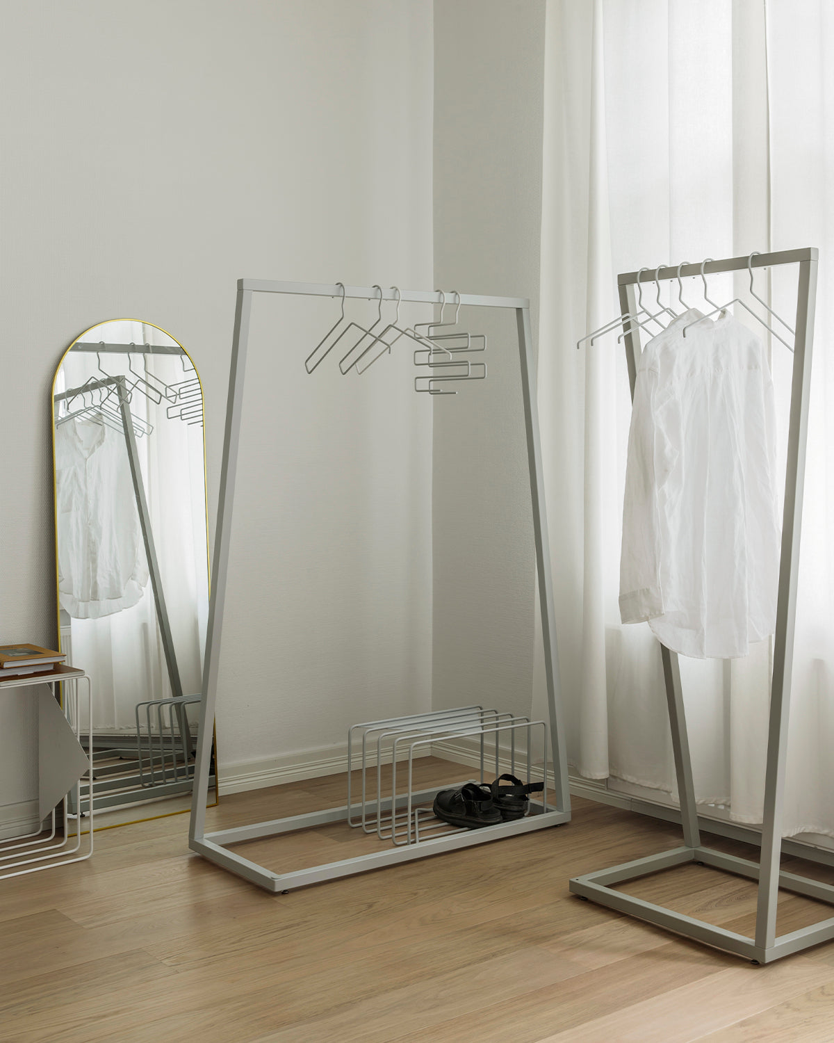 Lume Coat Stand